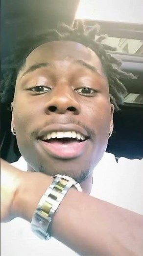 Tiakola chante son titre "Pousse toi" trop chaud 🔥