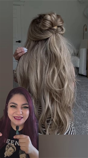 How to create the perfect half-up bun in seconds ✨ #easyhairstyles #messybun #quickhairstyle