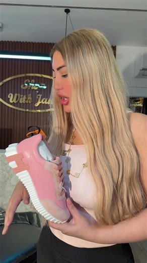 Vidéos de coco_mes_belles (@coco_mes_belles) avec son original - coco_mes_belles