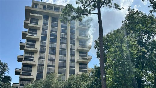 Firefighters battling fire at northwest Harris County condo high-rise