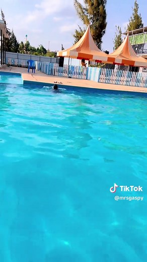 Mastering Swimming Techniques for Beginners