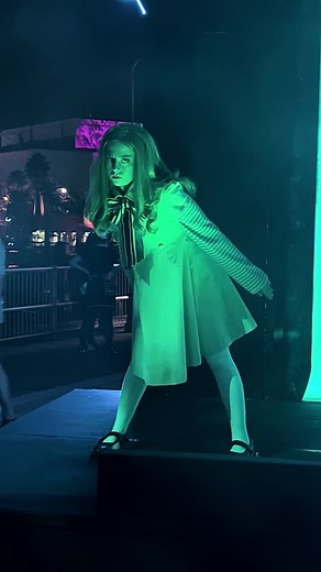 Creepy Baby Doll Horror at Halloween Horror Nights Orlando