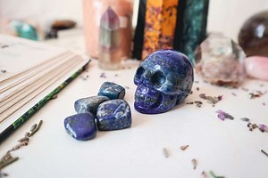 10 Best Crystal Combinations For Lapis Lazuli - Crystal Healing Ritual