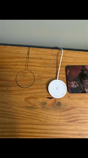 It’s not perfect but it’s pretty functional. Been wanting to do this for a while. #router #inlay #wirelesscharging #likeaglove #snug