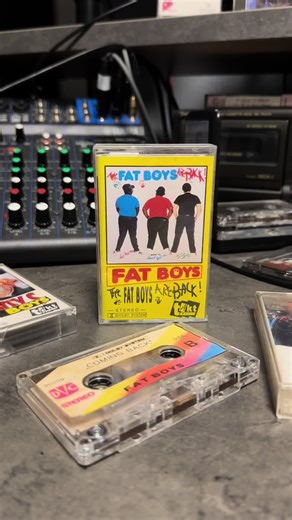 Old School Hip-Hop: Celebrating 80s Rap and Breakdance