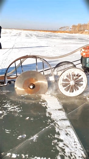 2.7K views | #IceCuttingMachine #PrecisionEngineering #HighSpeedBlades #FlawlessCuts #SmoothOperation #IceArt #CuttingEdgeTech #treading #viral #shorts . | The Process Hub | Facebook