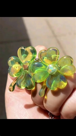 39K views · 220 reactions | "The Journey of Creating a Beautiful Artistic Glass Decoration" #art #ideas #ideascreativas #ideasdecoracion #ideaspararegalar #design #designer #designandbuild #designinspiration #designdeinteriores #amazing #beautyfashion | Beauty Fashion | Facebook