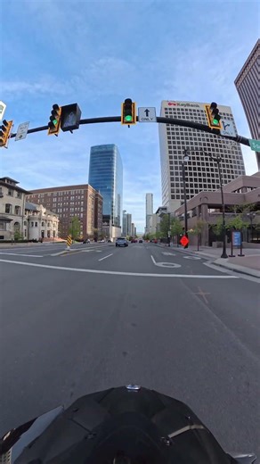 POV Ride Through Downtown Salt Lake Cityوسط مدينة سولت ليك