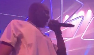 DMX Returns To Performing His Classics "When You Fall Down, Get Back Up!"