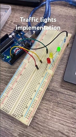 Traffic lights practical implémentation using a Arduino Board.#arduino #arduinoproject#arduinoboard