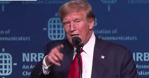 Trump: 'We Have to Bring Back Christianity in This Country'