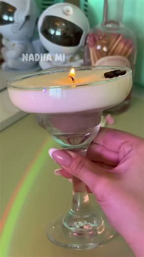 ASMR cocktail candle that looks good enough to drink 🍸✨