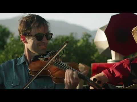 Jimbo Mathus & Andrew Bird - Three White Horses and a Golden Chain (Live)