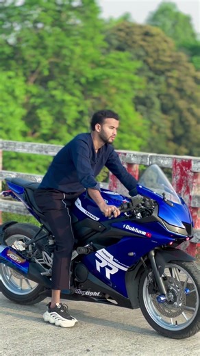 হ্যাঁ এটাই শখের পরিবার 💸💔😅 #automobile #riding #love #r15 #r15v3 #bikelover #shorts