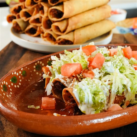 Irresistible Crunchy TAQUITOS DORADOS Drowned in Salsa Roja | Cooking Con Claudia