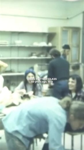 Take a look back in time, to a pottery class at @uweauclaire in 1976. Maybe one of these students went on to continue pottery professionally or personally 👀 #uwec #alumni #blugolds #archives #vintageart | UW-Eau Claire Alumni