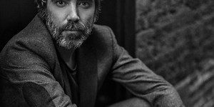 « Je te laisserai des mots » de Patrick Watson devient la première chanson francophone à franchir le cap du milliard de streams sur Spotify