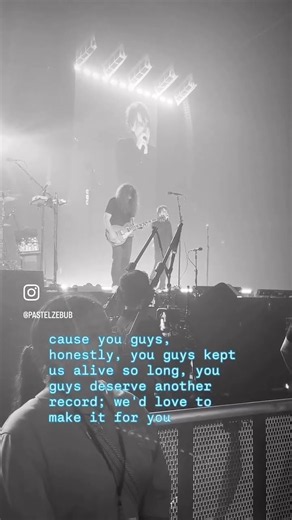MCR 5 IS REAL. TRUST. #mychemicalromance #gerardway #concert #concertclip #mcr5