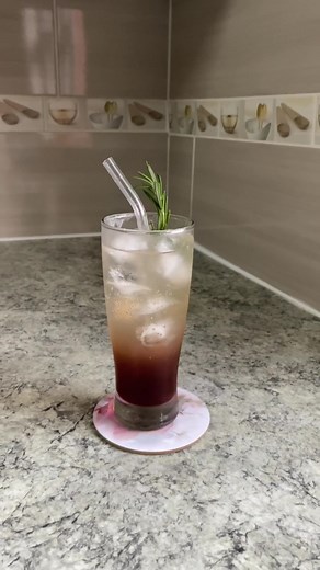Kola Tonic Mocktail: Refreshing Weekend Drink