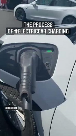 The charging of Jaguar EV