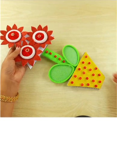 Creative DIY Home Decor Ideas from Recycled Materials