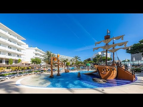 Marins Playa, Cala Millor, Spain