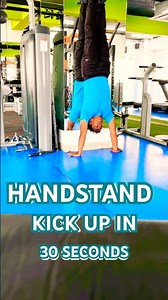 Handstand Kick-Up in 30 Seconds 🔥 #HandstandKickUp #YTShorts #Calisthenics #Yoga 🤸‍♂️