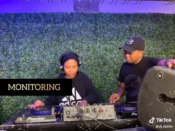 Beginner & Advanced 101 Classes 2024 let's rock. Book your session✊🏾 @Pioneer DJ Global #SAMA28 #djskills #fyp #southafricatiktok #djmixes #sound #dj #djgear #pioneerxdj #dj101 #fyp #foryoupage Best DJ Tips. How to mix DJ tutorials DJ for Beginners DJ Tricks DJ equipment Beginners DJ Mixer for Beginners DJ Basics DJ Mixing Tutorial DJ Hacks DJ Tutorial DJ Tutorial Basics DJ Tutorial Basics amapiano DJ Tutorial Basics in sa DJ Tutorial Basics for beginners