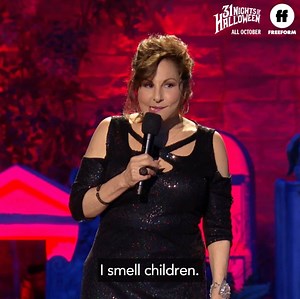 Join Bette Midler, Kathy Najimy & Sarah Jessica Parker for a night of magic. Watch the Hocus Pocus 25th Anniversary Halloween Bash TONIGHT at 8:15pm/7:15c on Freeform. ✨ | 31 Nights of Halloween