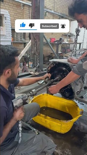 Watch This Gear Puller Do Its Job! 😲#shorts #mechanic #tools