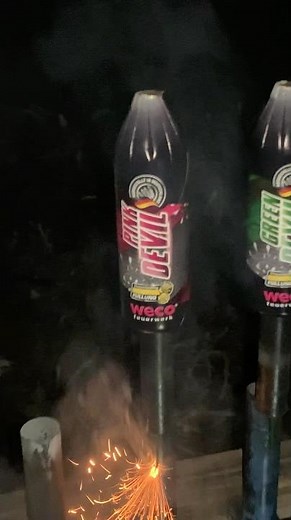 PINK DEVIL | DOPPELSCHLAG-BOMBENRAKETE | WECO FEUERWERK #fireworks #feuerwerk #vuurwerk #silvester