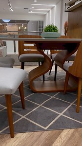 3.7K views · 5.7K reactions | Uma mesa de jantar moderna que une...