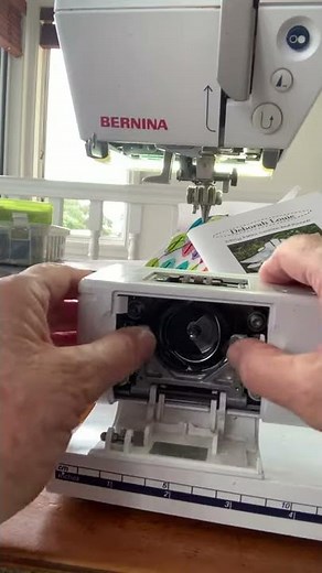 Bernina 770 Bobbin race hook clean , oil and placement quick hint.