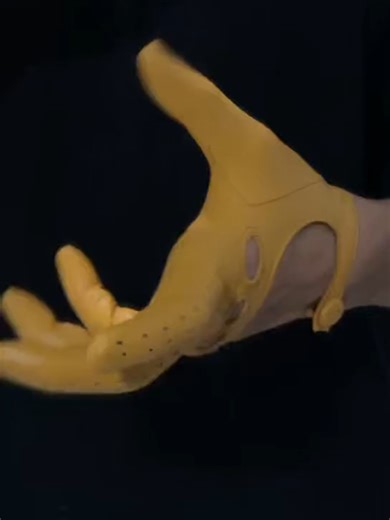 Ultra Tight Leather Gloves for Stylish Driving