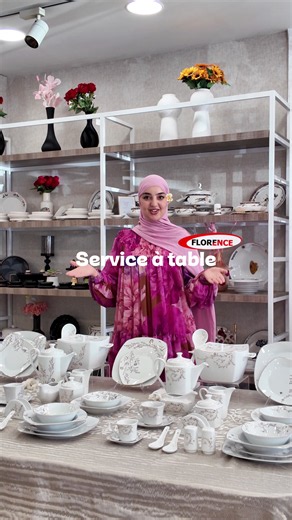 Donnez du style à votre table avec le magnifique service Florence. Cet ensemble de 72 pièces en porcelaine est parfait pour recevoir vos invités avec élégance et finesse. ✨ Ce coffret complet comprend : ▫️6 Assiettes plates ▫️6 Assiettes creuses ▫️6 Assiettes à dessert ▫️6 Bols ▫️6 Cuillères à soupe ▫️1 Soupière avec couvercle ▫️1 Grande cuillère ▫️6 Tasses à café turc ▫️6 Soucoupes à café turc ▫️6 Tasses à café au lait ▫️6 Soucoupes à café au lait ▫️6 Cuillères à café turc ▫️1 Théière avec couv