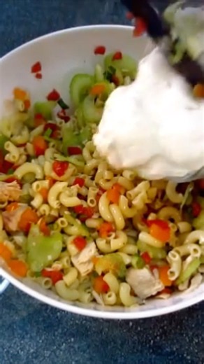 MACARONI & TUNA SALAD 😋 So YUMMY 😍 #food #cooking #pasta #salad #easyrecipe #recipe #tutorial
