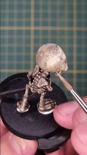 Paint a Skeleton Miniature the Easy Way