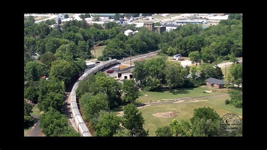 Train Derails in Fayette County; No Injuries Reported FAYETTE COUNTY, Ohio - Emergency crews are responding to a train derailment at the intersection of Veterans Way and Dayton Avenue. The incident, which occurred earlier today, has resulted in road closures and traffic advisories in the surrounding areas. According to initial reports, there have been no injuries reported from the derailment. However, as a precautionary measure, Veterans Way and Dayton Avenue will remain closed until tomorrow, J