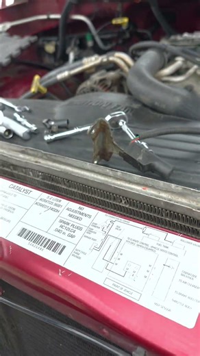 2nd Gen Dodge ram 1500 crankshaft position sensor is a real pain. #4x4 #dodgeram