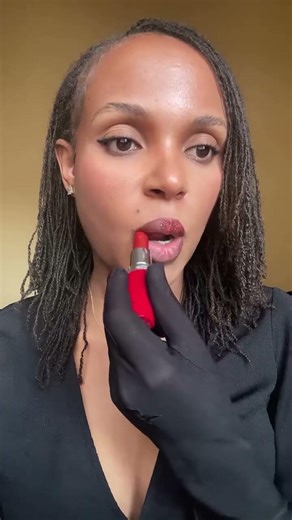 Bronze Glow Lip That Elevates Your Look | Maybelline Indian Red