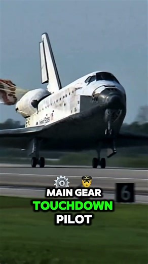 Space shuttle landing on earth part 2. #airplane #spaceshuttle