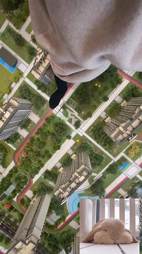 Janice: The Giantess in the City - A Photo Compilation