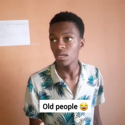 Humorous Takes on Aging in Casual Comedy Skit