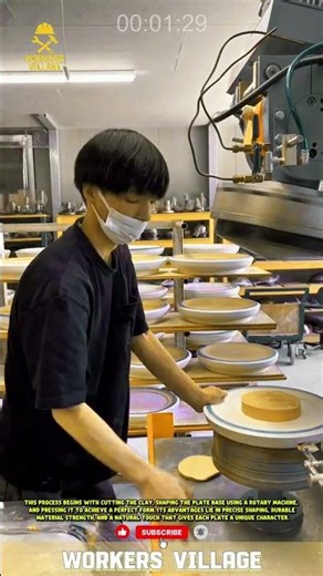 **Traditional Clay Plate Making Process** #workersvillage #innovation
