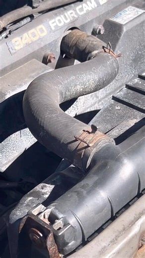 14K views · 17K reactions | How to remove a hose clamp with a zip tie #mechanic #cars #fixit #diy #automotive | My Mobile Mechanic / Auto Repair & Brake Replacement. | Facebook