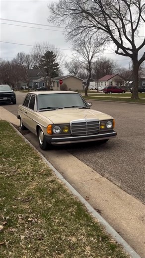 Old is Gold: The Legend of Mercedes 240D #uniqueautomotive #mercedesbenz