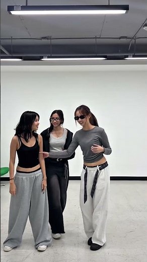 ใครเช็ดกระจกคะ? 🪞🤨 #NAMP_th #NotAMinorPlayer #XOXOentertainment