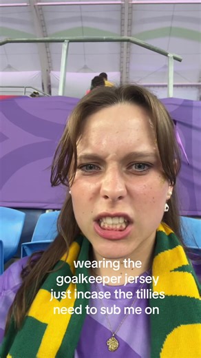 sub me in coach!! #tillies #matildas #samkerr #caitlifoord #woso | matildas