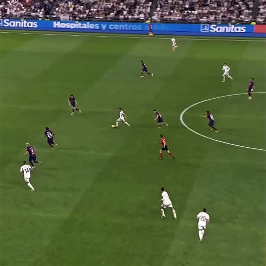 Vídeo de ️ (@sml.futbol) relacionado a Jude Bellingham