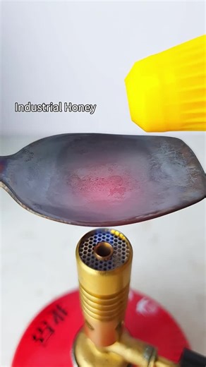 What Happens When You Cook Honey at High Temperatures?